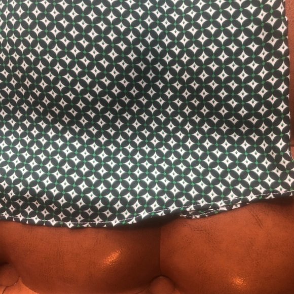 Like New! Banana Republic Print Dolman Top SP - Picture 13 of 16